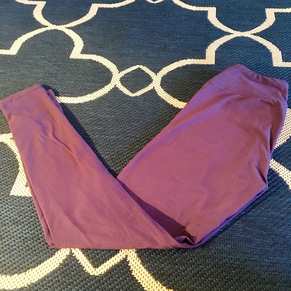 LuLaRoe OS purple legging